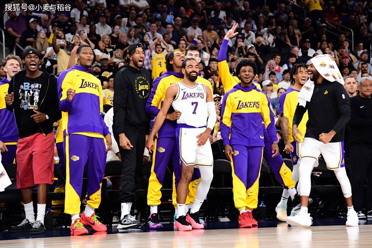 米体：彪马推出意大利超级杯用球，采用前沿科技打造（米体：彪马发布意大利超级杯官方用球，融入尖端科技）