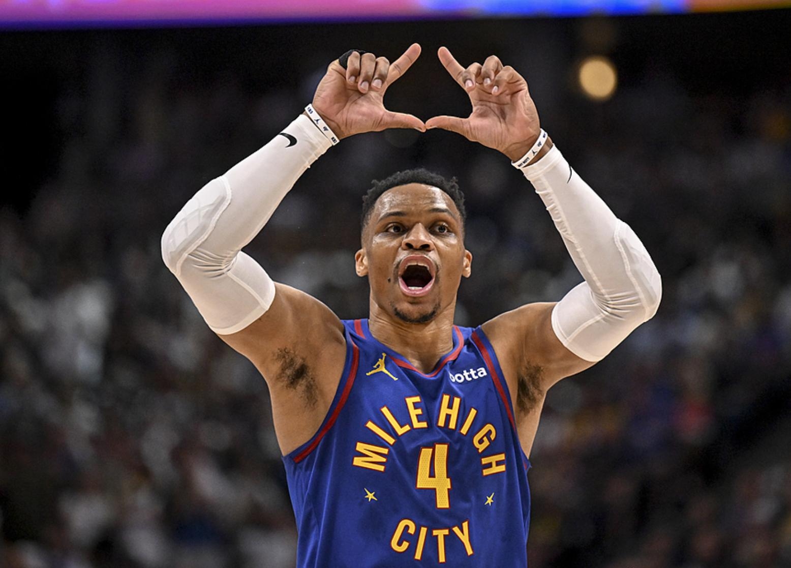 一河南球迷骑三轮车875公里，耗时19天抵达足协杯决赛地苏州（河南球迷骑三轮奔袭875公里，19天赶到足协杯决赛地苏州）