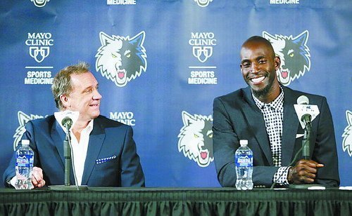 安东尼：很高兴进球，但更让我满意的是球队整体的表现（安东尼：进球令人开心，更让我满意的是球队的整体表现）