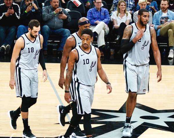 瓜帅将迎执教生涯第1000场比赛，此前999场715胜40座重要奖杯（里程碑在即：瓜帅将迎执教第1000战，前999战715胜揽获40座重要奖杯）